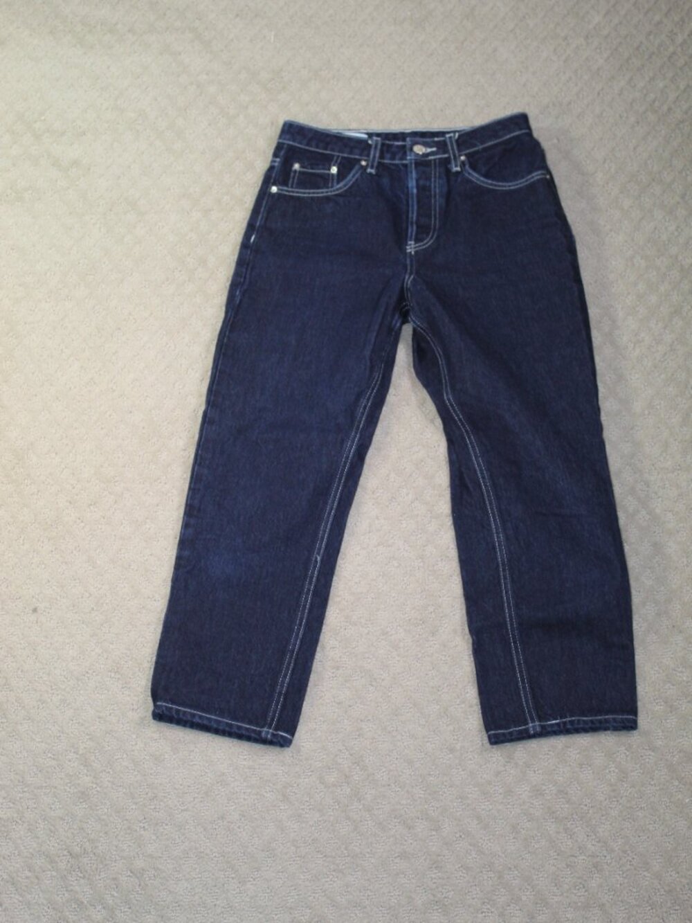 de rococo Size 25 Mid Rise Dark Blue Cropped Blue Jeans